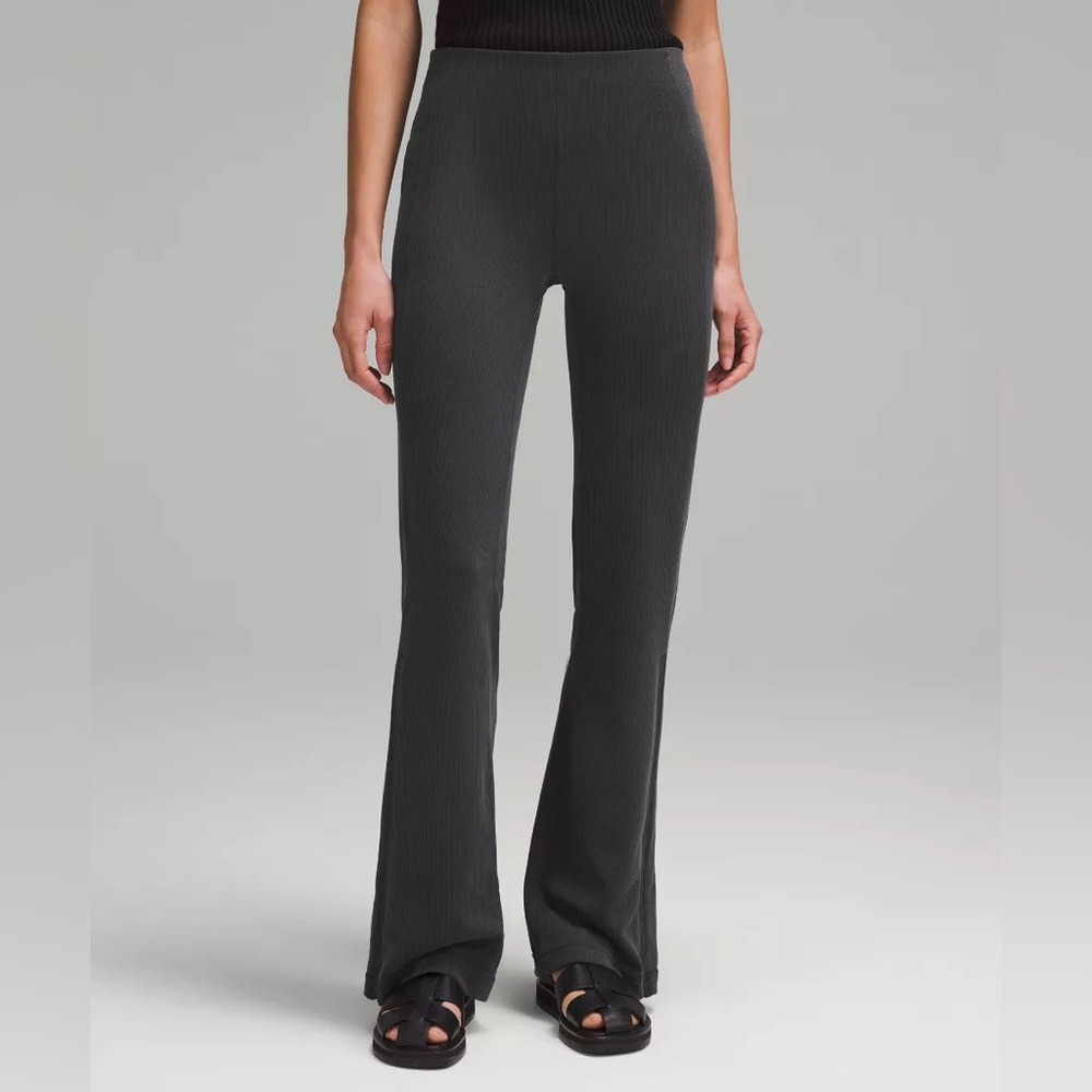 Lululemon Brushed Softstreme Ribbed Zip-Flared Pant 32.5" - Women’s 12 Grey